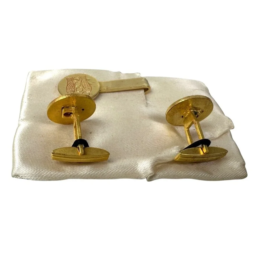 Vintage 1950'S Engraved Fish Pattern Tie Clip and Cuff Links Set  Gold Tone
